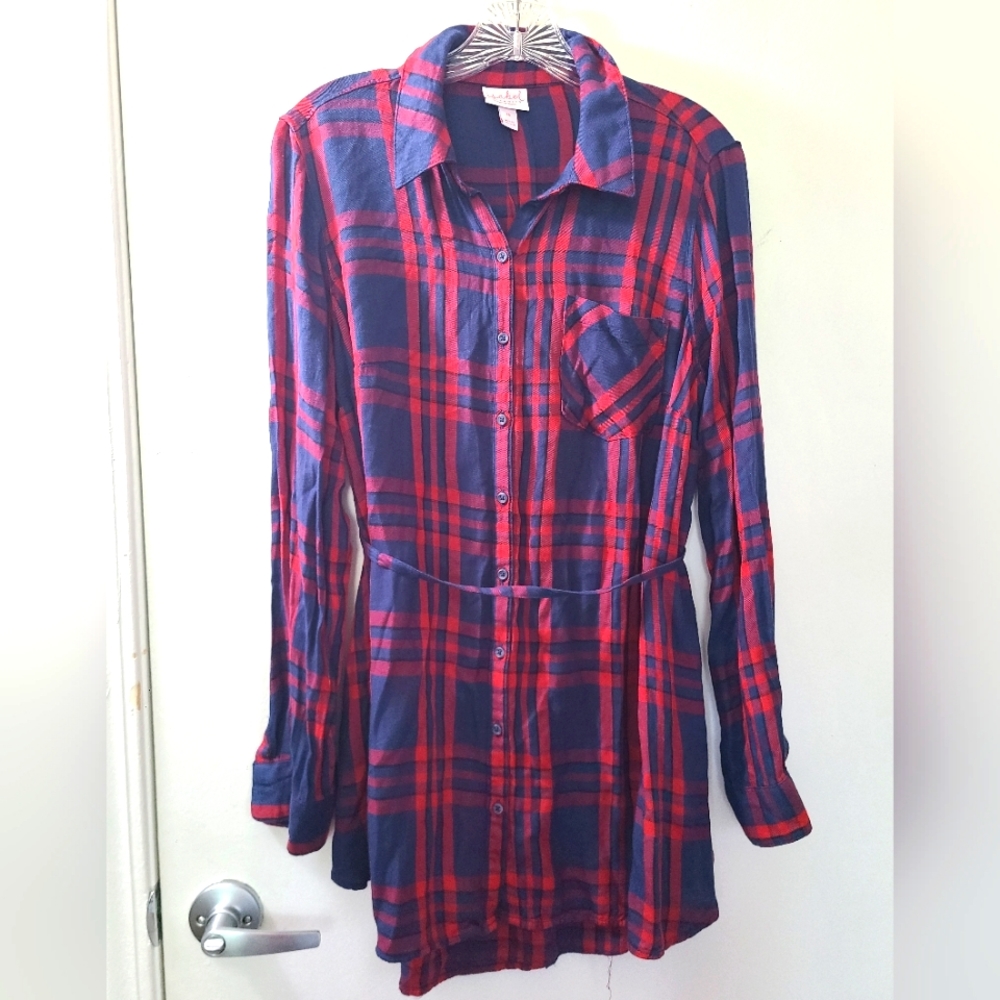Isabel Maternity Navy Red Plaid Button Down Shirt M